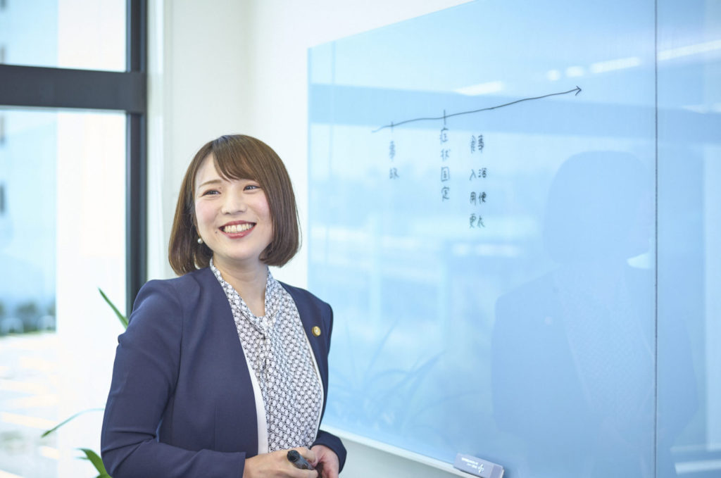 弁護士の異議申し立てで後遺障害14級獲得＆退職前給与で逸失利益認定